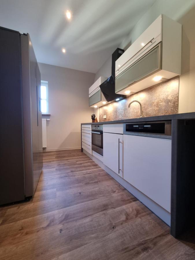 5 Sterne Bahnhoftraum, Appartement "Waldliebe" 133Qm, Grosse Terrasse 70Qm, Qr Code Scannen Fuer Virtuellen Rundgang, Premium Ausstattung Braunfels Εξωτερικό φωτογραφία
